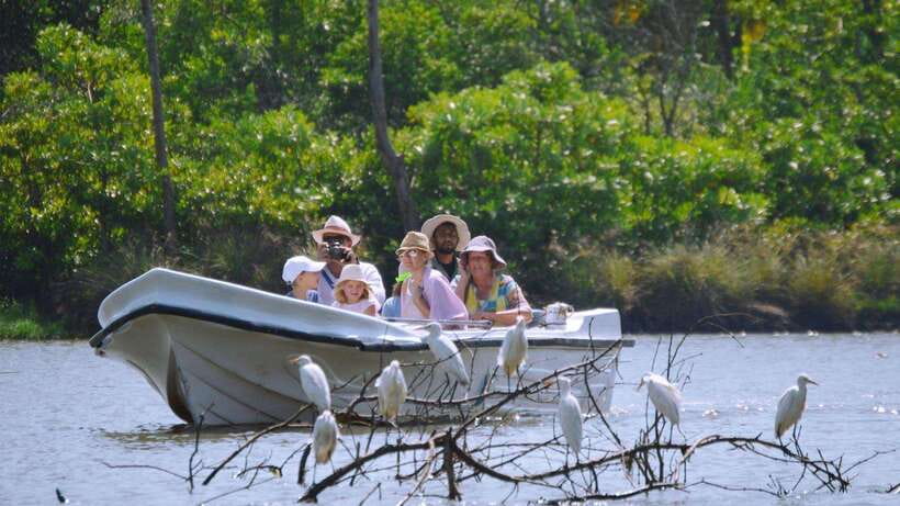 Colombo/Negombo: Muthurajawela & Dutch Canal Boat Adventure - Who will enjoy this tour most
