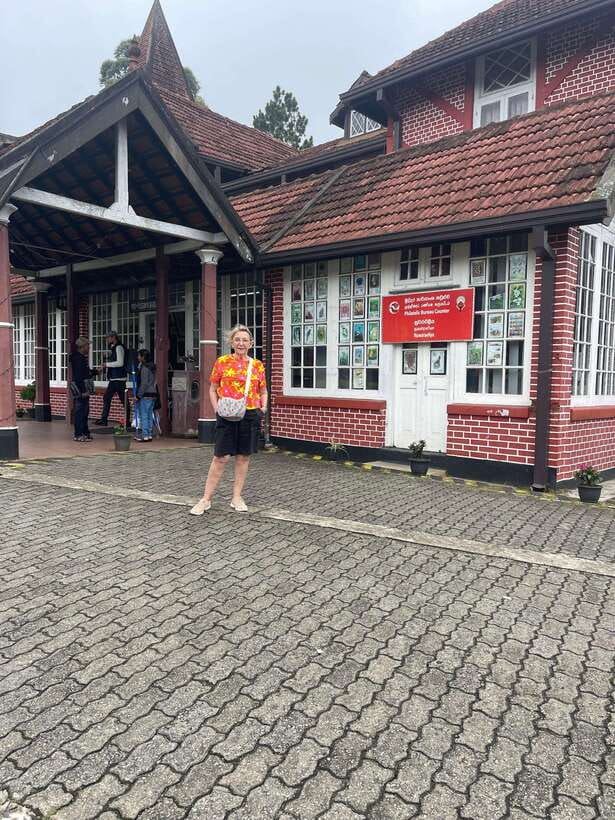 Colombo: Nuwara Eliya: Tea Gardens,Colonial Charm & High Tea - Gregory Lake, with optional time on the water