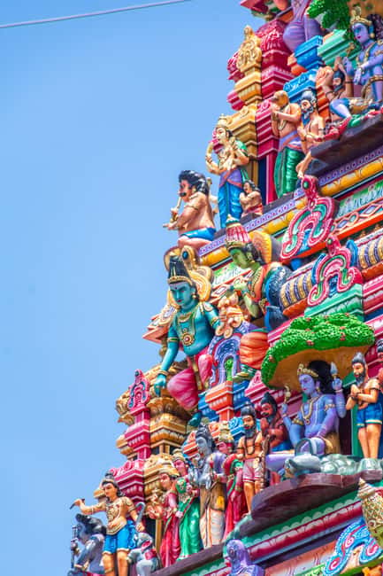 Colombo: private city tour from Negombo with hotel transfers - A Hindu Kovil and the importance of opening hours