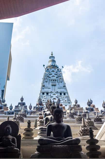 Colombo: private city tour from Negombo with hotel transfers - Gangaramaya Temple: a strong first stop