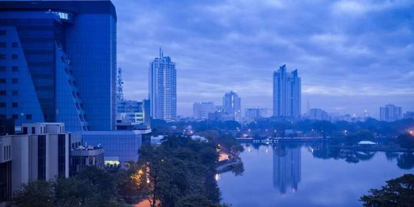 Colombo: Private custom tour with a local guide - Getting your Colombo bearings on foot