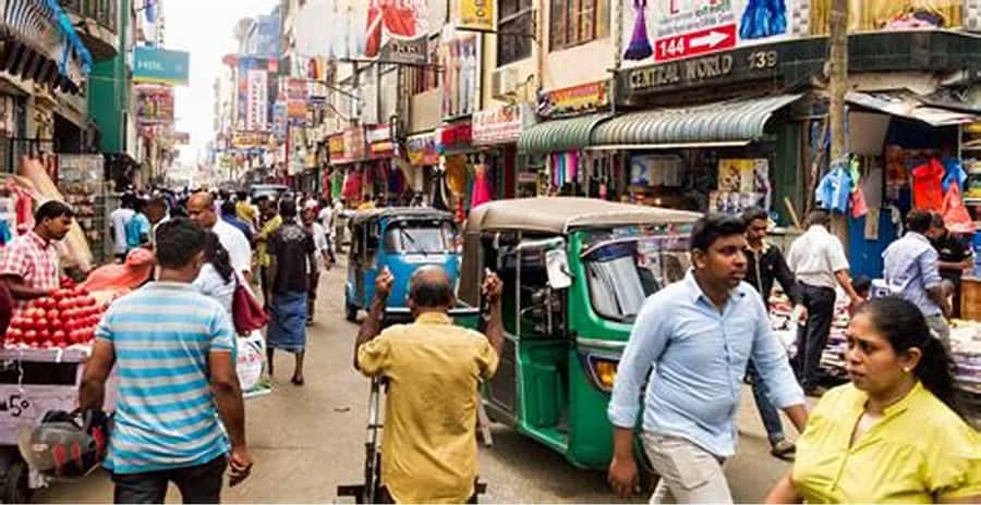 Colombo: Private Guided Tour of the City by Tuk-Tuk - Galle Face Green and the Seaside Finish