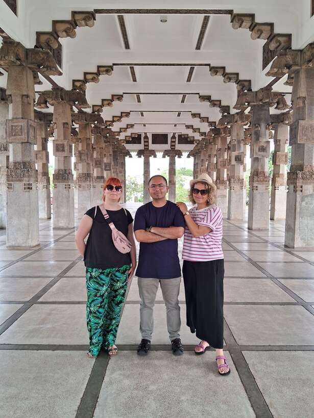 Colombo: Private Guided Tuk Tuk City Tour with Hotel Pickup - Dutch Hospital, Old Town Hall, and the old city