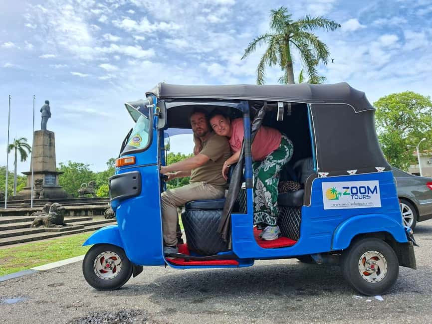Colombo: Private Tuk-Tuk City Tour with Guide & All Tickets - Five useful things to know before you book
