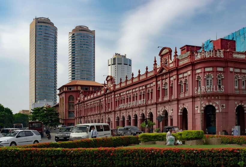 Colombo Shore Excursion, History Legacy and hidden gems - Colombo Fort and the Old Lighthouse Clock Tower