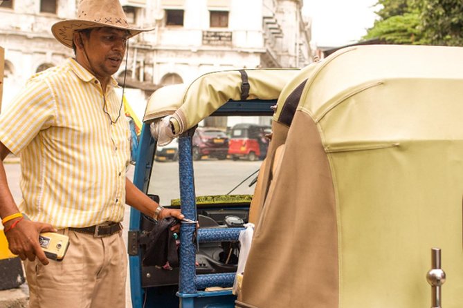 Colombo Tuk Tuk Adventure - Why a tuk tuk works well in Colombo