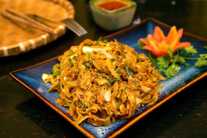 Colombo Tuk Tuk Adventure Explore Food & Culture - Why a tuk-tuk works well in Colombo