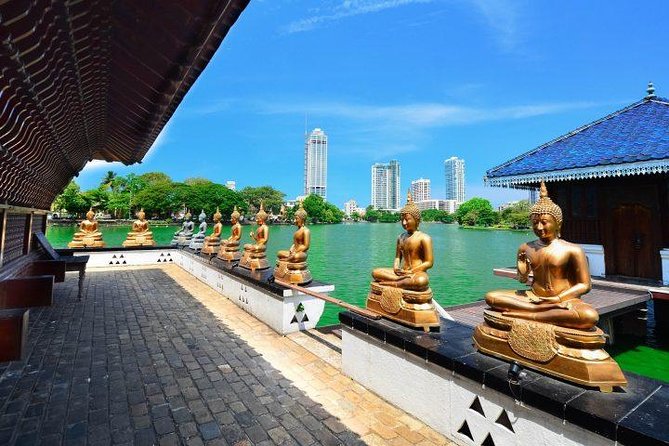 Colombo Walking Tour with Ajeet De Soyza - Returning to Galle Face Green