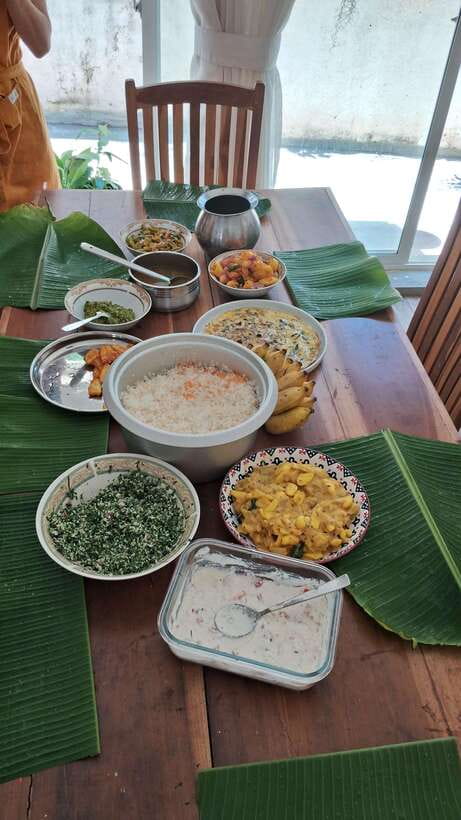 Cooking with Arun & Tamil Family - Cooking Sri Lankan food in Tamil style