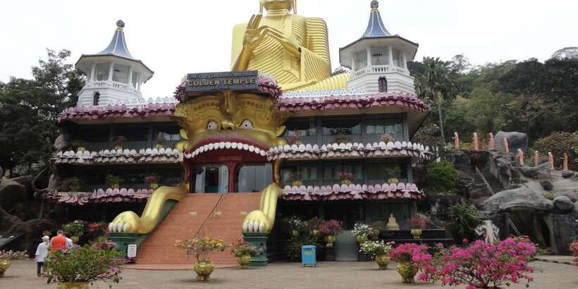 Dambulla: Cave Temple and Village All-Inclusive Tour - The lake crossing by traditional catamaran