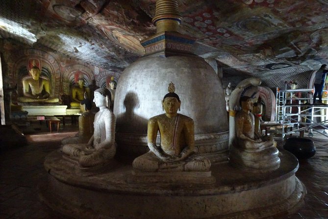 Dambulla, Sigiriya and Pidurangala Tour from Kandy - Two hours at Sigiriya Ancient Rock Fortress