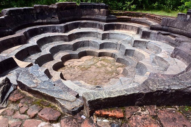 Day Tour from Dambulla to Sigiriya or Pidurangala & Polonnaruwa - Why a private tuk-tuk can be good value