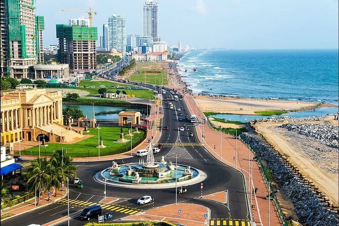Day Tour of Colombo City - Colombo in one full, private day