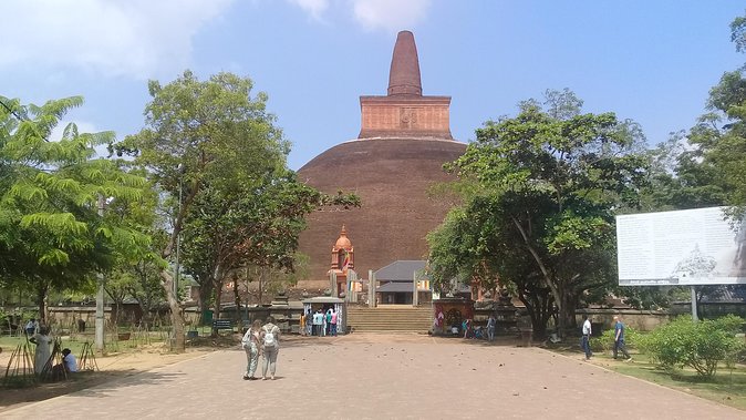 Day tour sigiriya to anuradhapura - Key points to know before booking