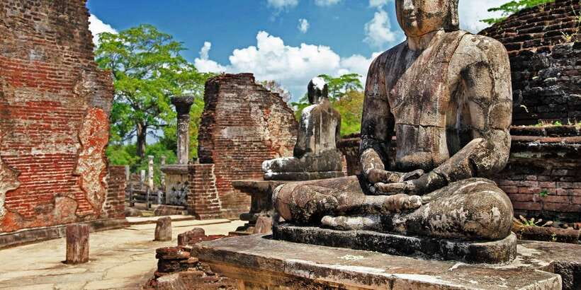 Day Trip to the Ancient Capital of Polonnaruwa From Colombo - Breakfast and the first practical stop