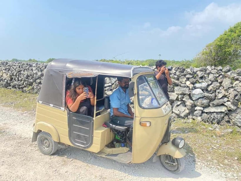 Delft and Nainativu Island Tour with Local Guide ( Jaffna ) - Starting in Jaffna at 6:30 AM