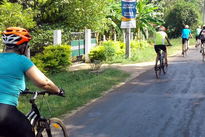 Dutch Footprints Cycling Tour from Colombo - Colombo’s Dutch past beside modern city life