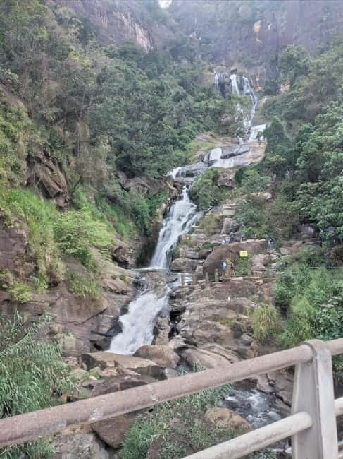 Ella: All-Inclusive Diyaluma and Ravana Waterfalls Day Tour - Upper Diyaluma: the best three hours of the day