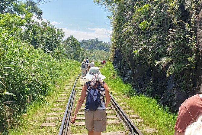 Ella and Yala National park Tour from Colombo - Ramboda Falls and the green road to Nuwara Eliya