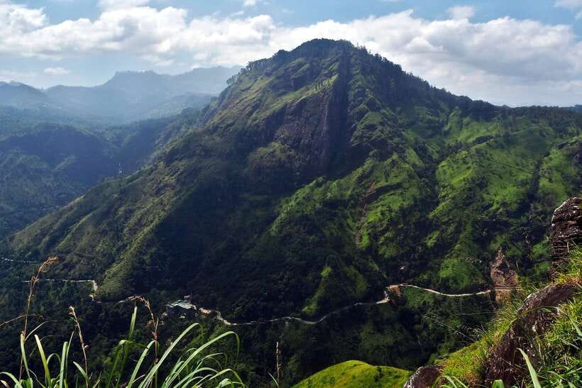 Ella: Nine Arch, Bambaragala Pathana & Kombukara Waterfall - Who should book this Ella outing?