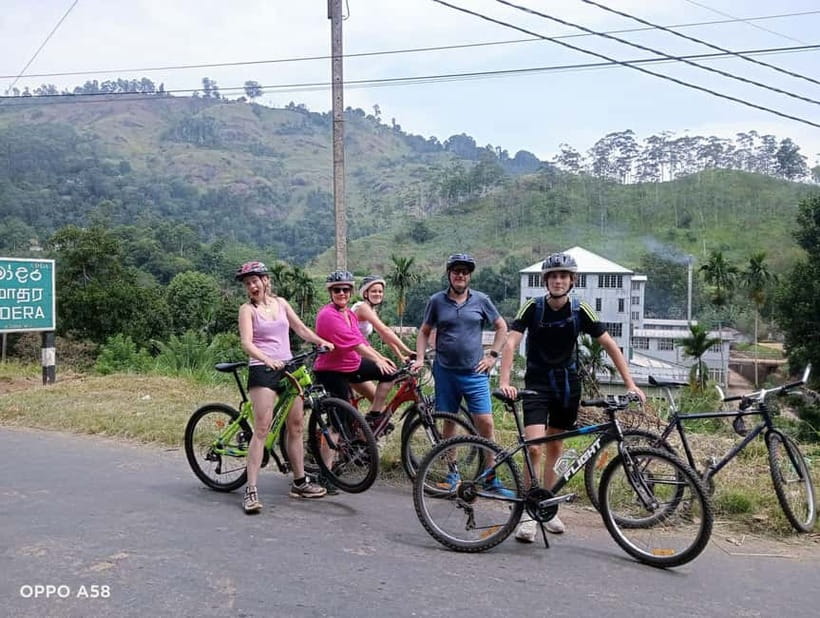 Ella, Sri Lanka Cycle Zone Bike Tour - The final train segment and return to Siloam