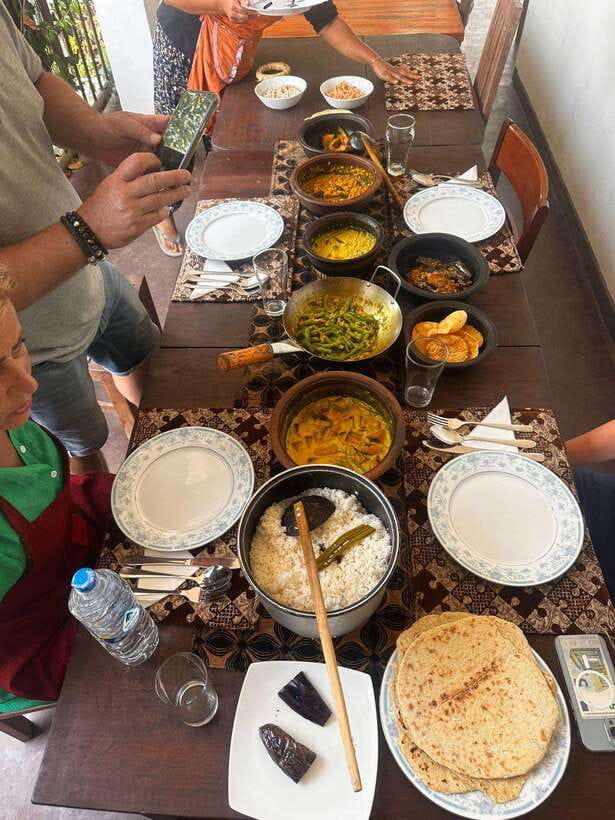 Ella: Sri Lankan Authentic Cooking expirience - A Sri Lankan kitchen instead of a staged food show