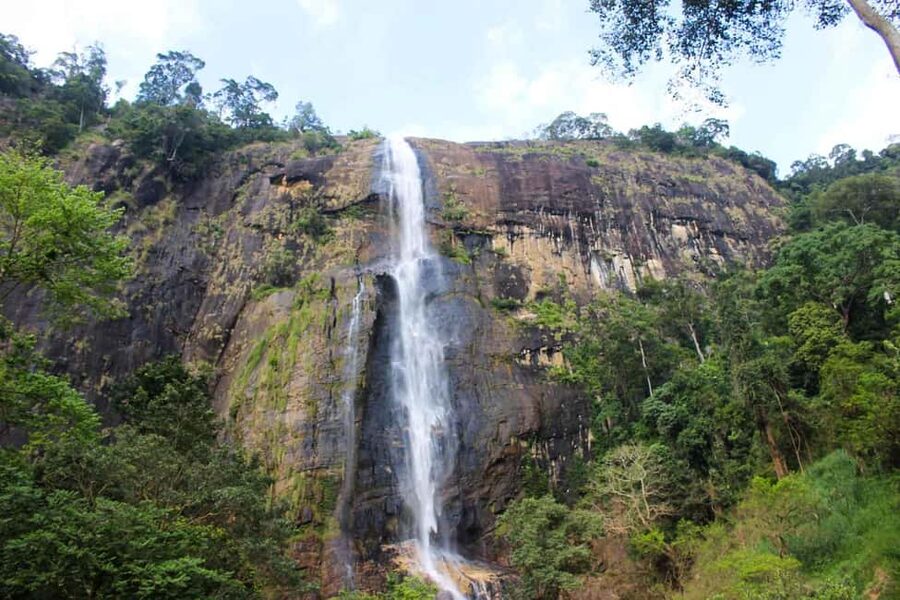 Ella: Waterfall Hunter Guided Tour with Lunch - Lanka Falls and the appeal of smaller stops