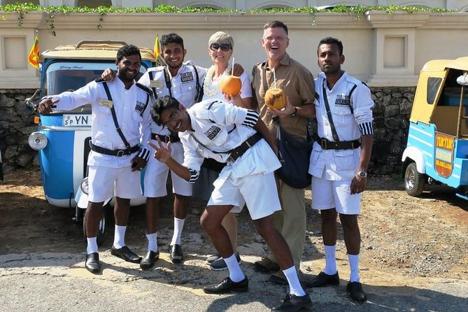 Exclusive : Colombo Sunset City Safari by TukTuk - Why a Tuk-Tuk Makes Sense for Colombo