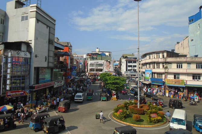 Explore Colombo by Tuk Tuk – All Entry Fees Included - Wolvendaal Church closes the historic circuit
