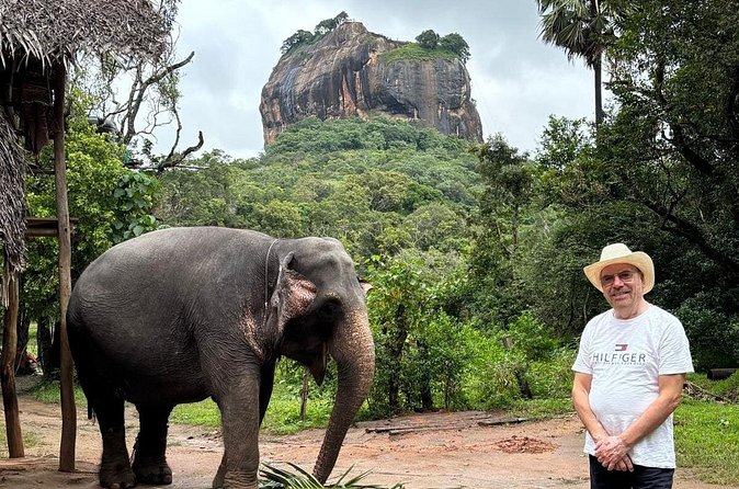 Explore Wonders of Sri Lanka 7 Days Private Tour - Day 4: Ella’s railway postcard