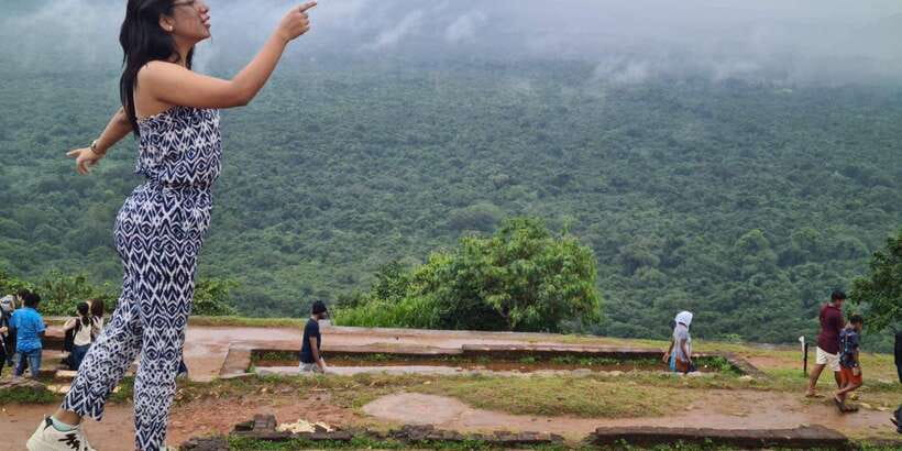 From Bentota: Sigiriya Lion Rock & Dambulla Cave Temple Tour - Dambulla Cave Temple and the Golden Temple