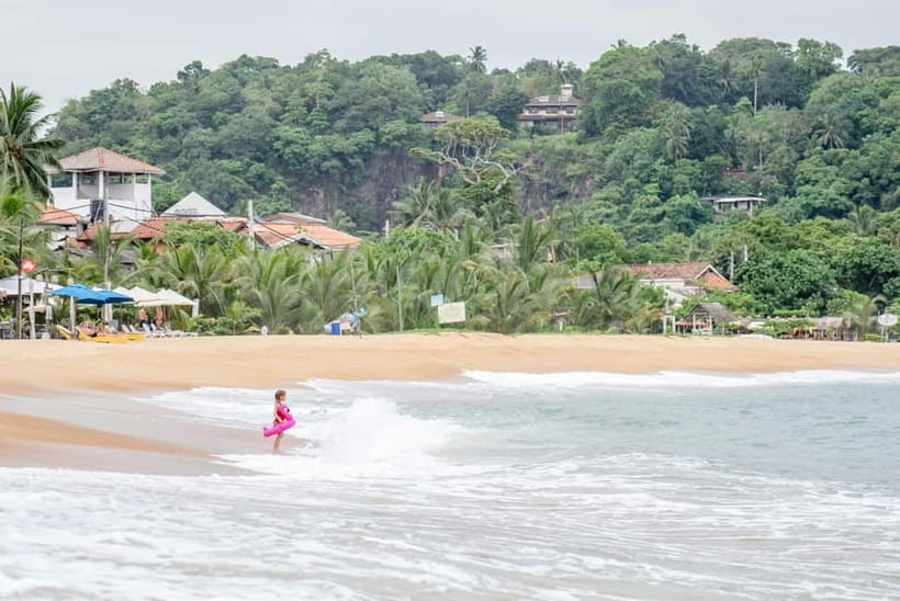 From Colombo: 10 Day Sri Lanka Tour with Guide and Hotel - Day 5: Kandy’s gardens, lake, temple, and cultural show