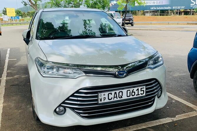 From Colombo Airport to Sigiriya or Kandy Private Transfer - The drive toward Sigiriya, Dambulla, and Habarana