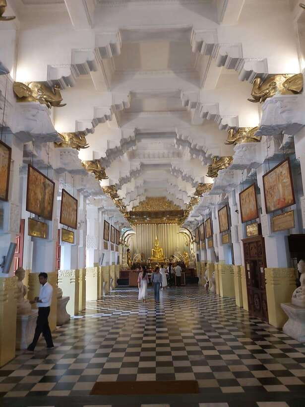 From Colombo: Kandy Temples and Pinnawala Full-Day Tour - Tea in Pilimathalawa