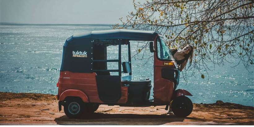 From Colombo: Negombo Fishing Village Tour by Tuk-Tuk - Hamilton Canal, a 14.5-kilometre waterway