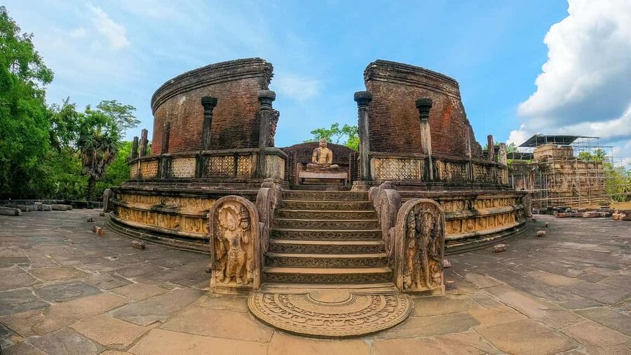 From Dambulla, Sigiriya: Polonnaruwa Tuk Tuk Day Tour - Why the Tuk Tuk Makes Sense for Polonnaruwa