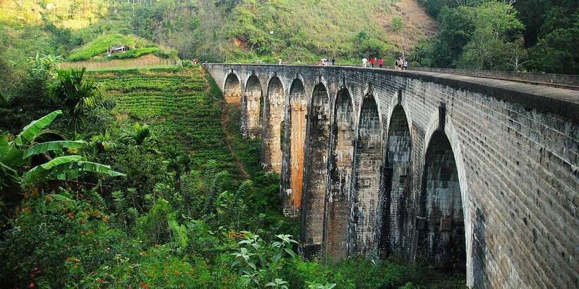 From Ella- All inclusive Day Trip of 8 Iconic Sights & Train - Little Adam’s Peak ends the day on a high note