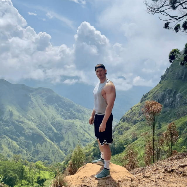 From Ella : Sun rise Hike to Ella Rock - What the $19 price really covers