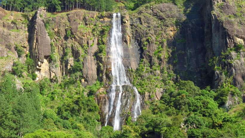 From Galle/Hikkaduwa/Mirissa: Day Trip to Experience Ella - The Demodara to Ella train ride