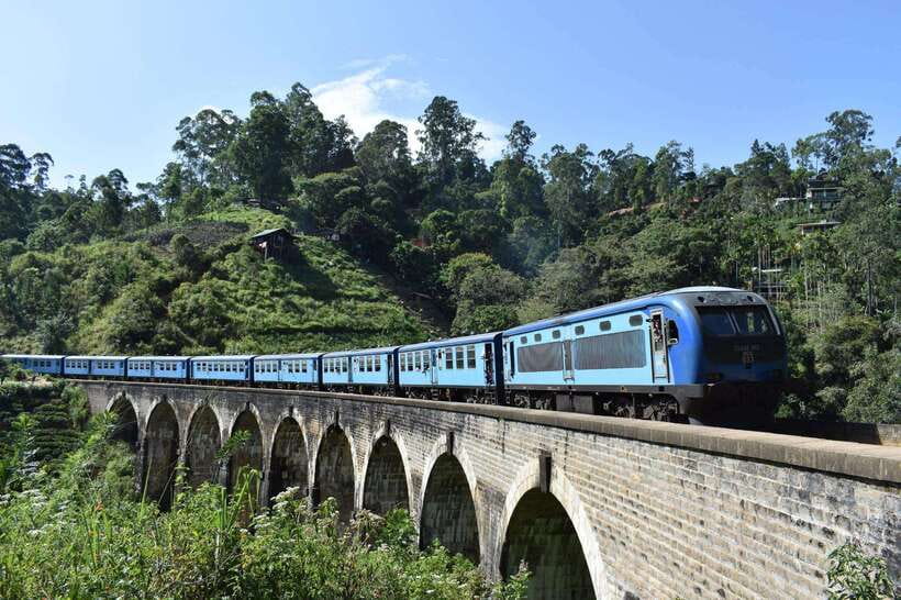From Galle/Weligama/Mirissa: Day Trip to Ella Highlands - The early road to Buduruwagala