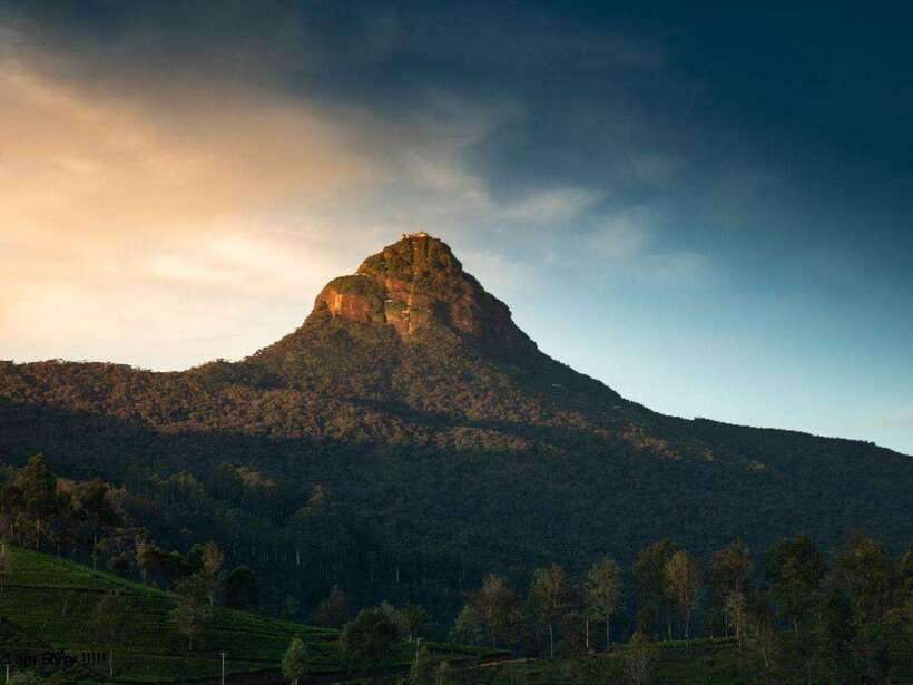 From Hatton: Adam's Peak Sunrise Hike with Hotel Transfers - The descent is part of the experience too