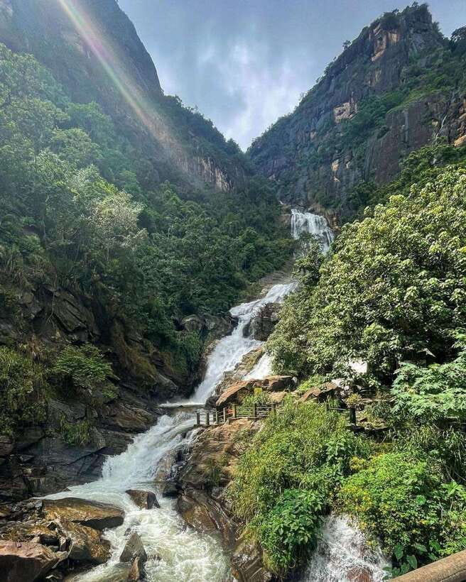 From Hikkaduwa/Galle/Mirissa : Waterfall & Tea Factory Tour - The Secret Waterfall away from the main route