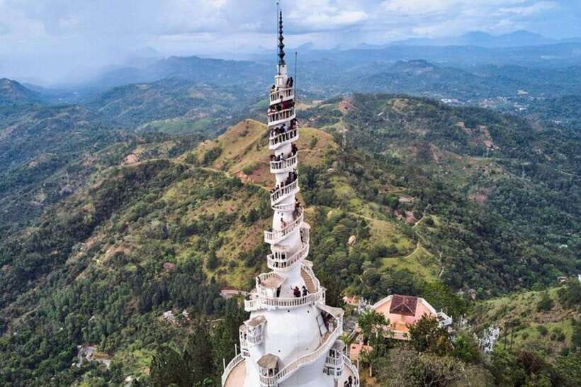 From Kandy: Ambuluwawa Full-Day Tour with Local Guide - What the guides add to the experience