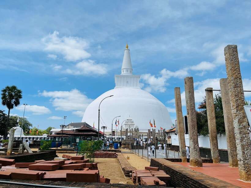 From Kandy: Anuradhapura Day Trip with Lunch - Why make the long trip from Kandy?