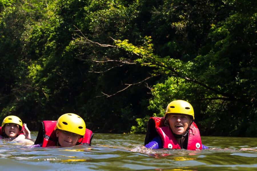 From Kandy: Kitulgala Whitewater Rafting Adventure Day Tour - Practical packing advice for a wet river trip