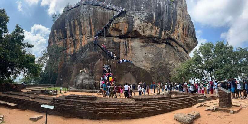From Kandy: Sigiriya, Dambulla and Minneriya Private Tour - One long day from Kandy