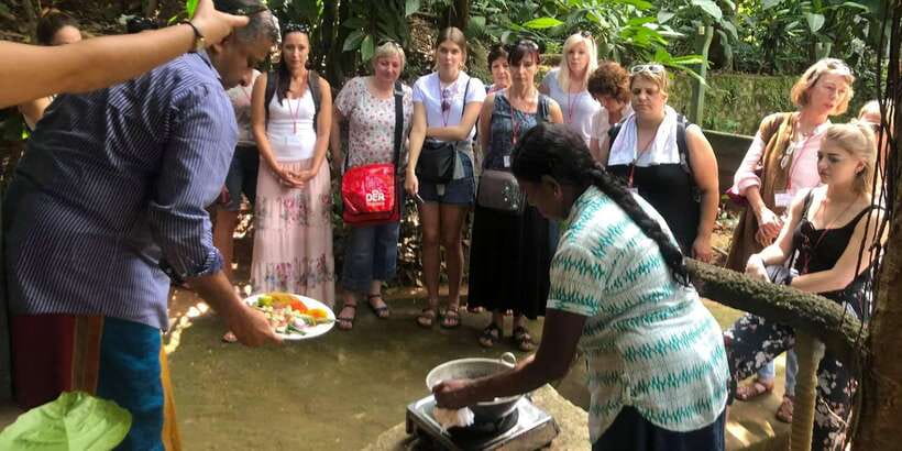 From Kandy: Sigiriya Rock & Dambulla Cave Temple Adventure - Lunch and the optional village experience