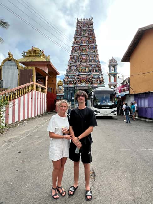 From Negombo: Colombo City Tour by Tuk Tuk with Hotel Pickup - The ride from Negombo to Colombo