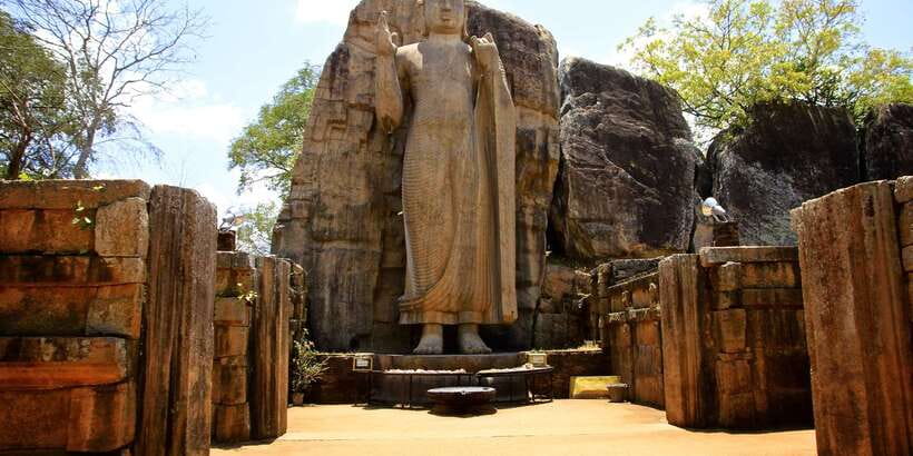 From Negombo: Full-Day Unesco City of Anuradhapura Trip - The Brazen Palace and Anuradhapura’s royal scale