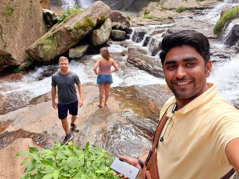 From Nuwara Eliya To Kandy Drop Tour - Tea plantations and the story behind Ceylon tea